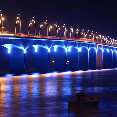 Le Petit De Saint-denis